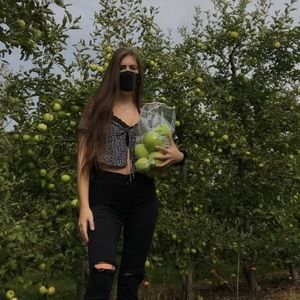 Meet your Posher, Riley